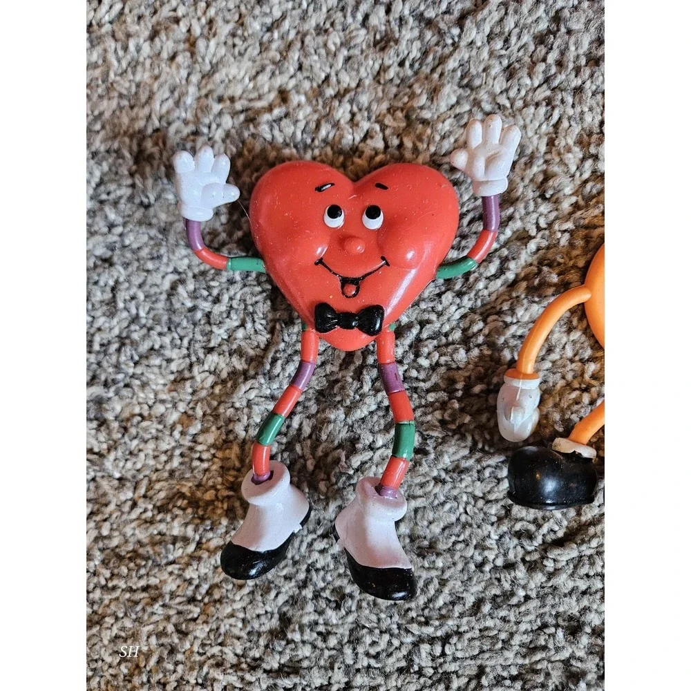 Vintage Bendy Figures Lot Heart Pumpkin‎ Bunny Holiday Magnets Easter Halloween